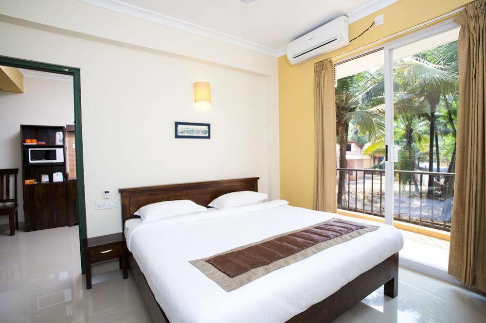 Treehouse Blue Hotel & Serviced Apartments Majorda Ngoại thất bức ảnh